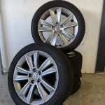 17” 5-dubbel zilver – V60 – Nokian Snowproof – 225/50 R17