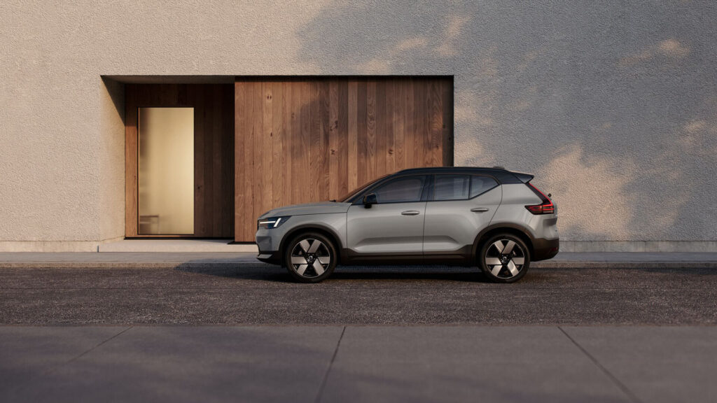 Volvo XC40 zijkant